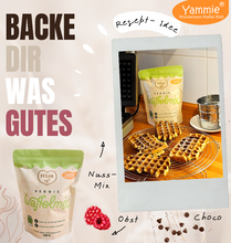Lade das Bild in den Galerie-Viewer, Waffel Brunch Geschenkbox  - 2 Waffelteigsorten Omas Art und vegan