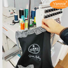 Lade das Bild in den Galerie-Viewer, Waffelbäcker Outfit  - Corporate Fashion