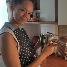 Lade das Bild in den Galerie-Viewer, Teigdispenser Edelmetall für sauberes Portionieren